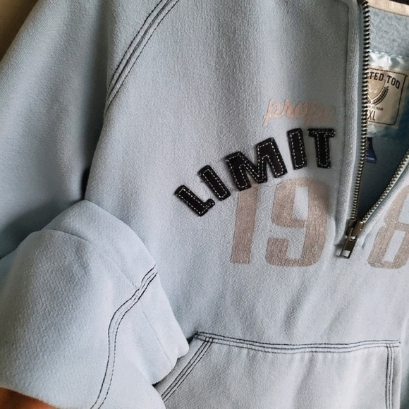 LIMITED TOO Authentic Y2K Baby Blue Text Graphic Pullover Half-zip Hoodie ❄⛄ - Picture 9 of 16